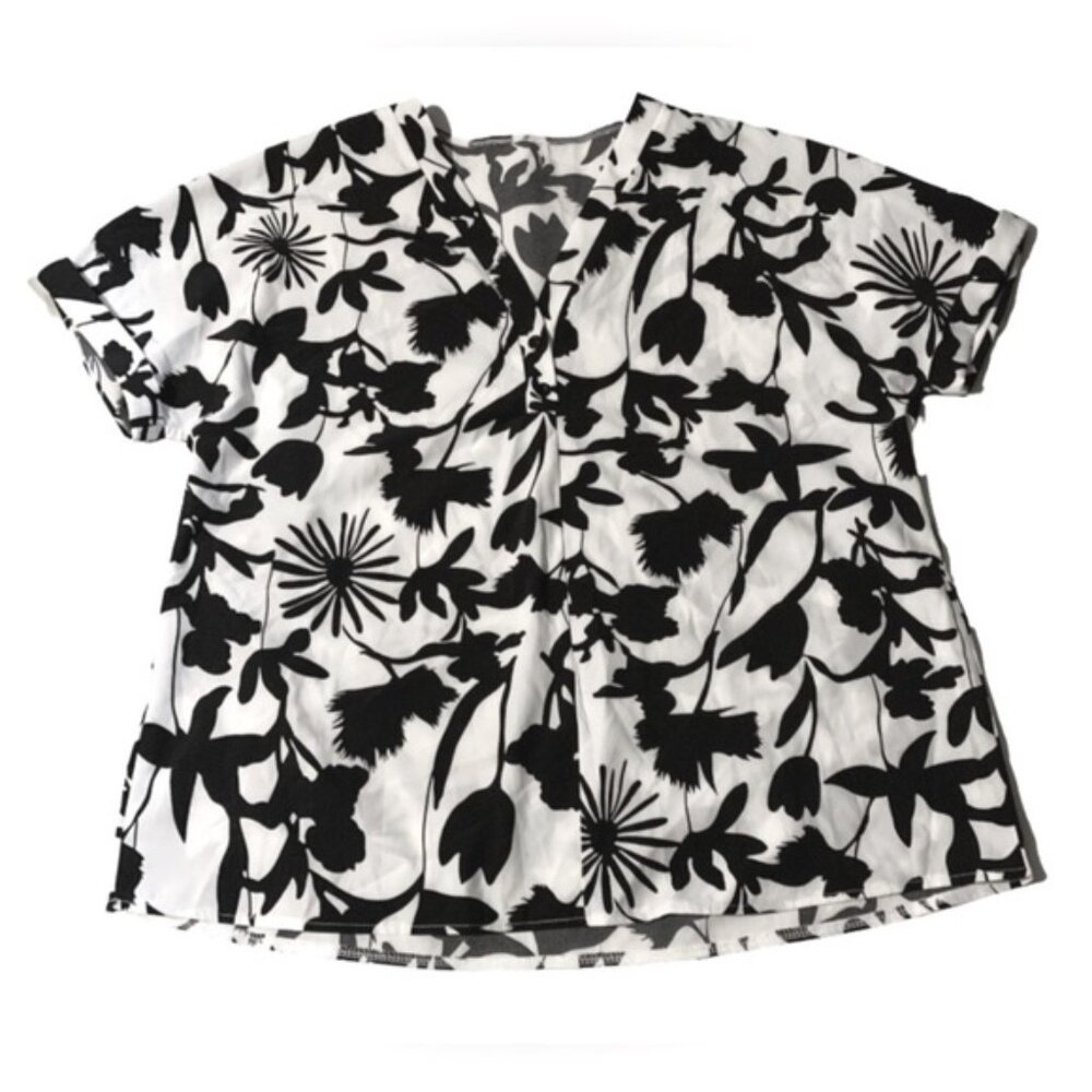 SHEIN Black and White Floral Shirt